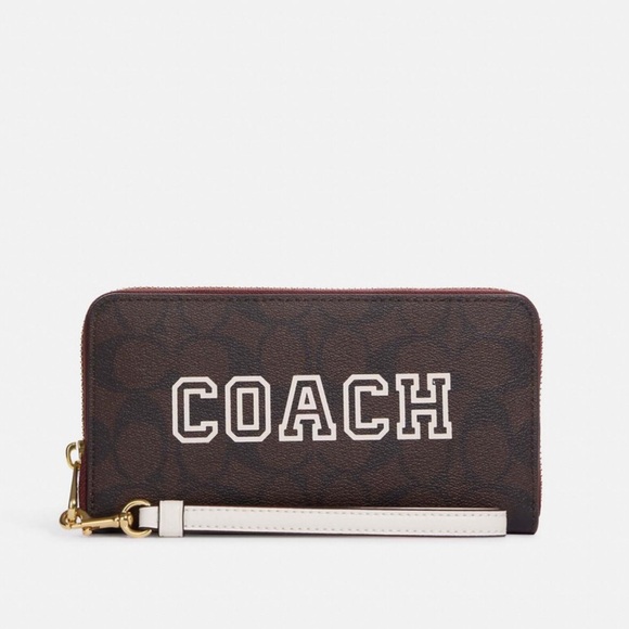 NWT Coach  Long Zip Around Wallet In Signature Canvas With Varsity Motif - Picture 1 of 6